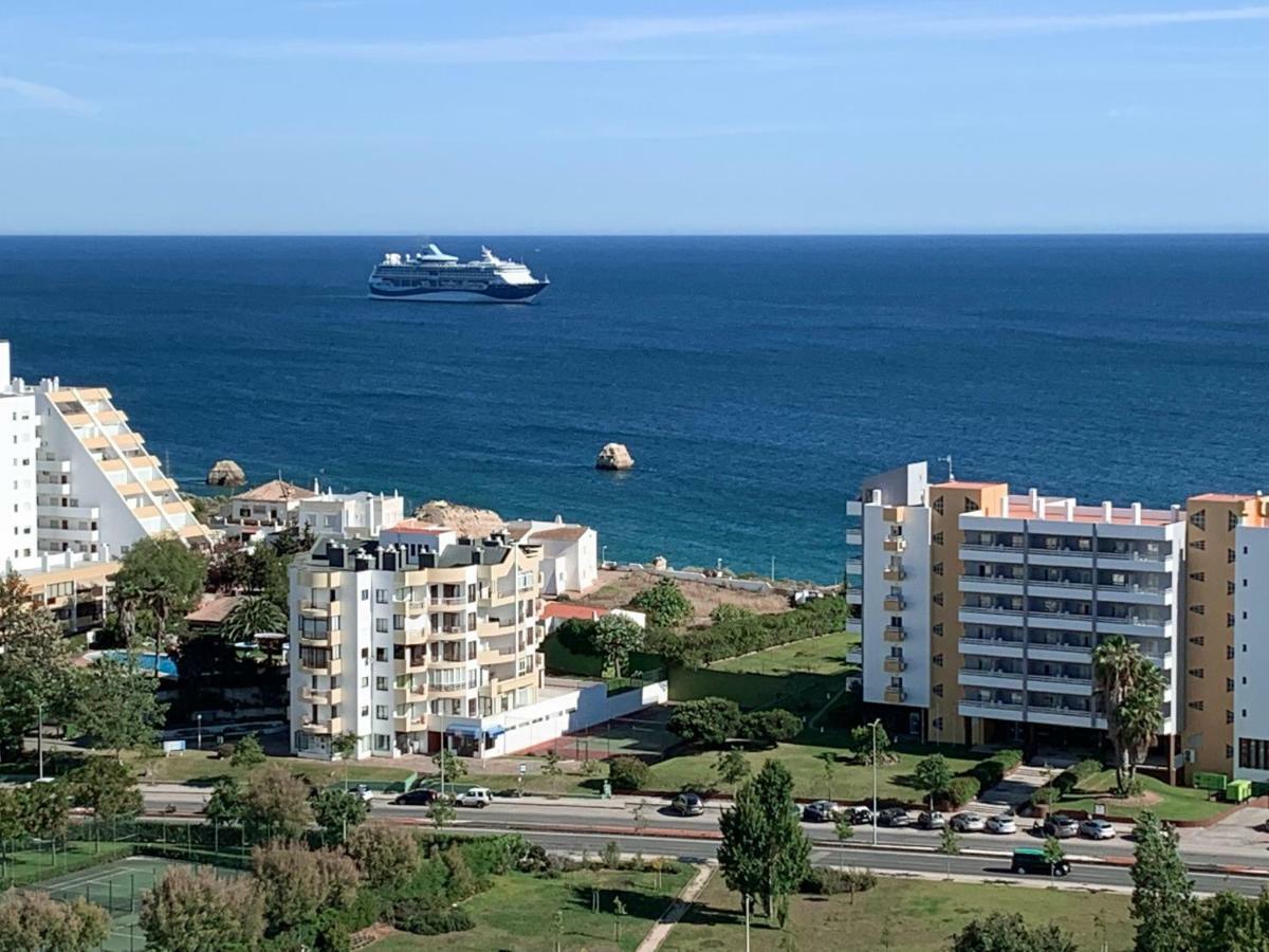 Panoramic Apartment In Portimao: Ocean View, Wifi Exterior photo